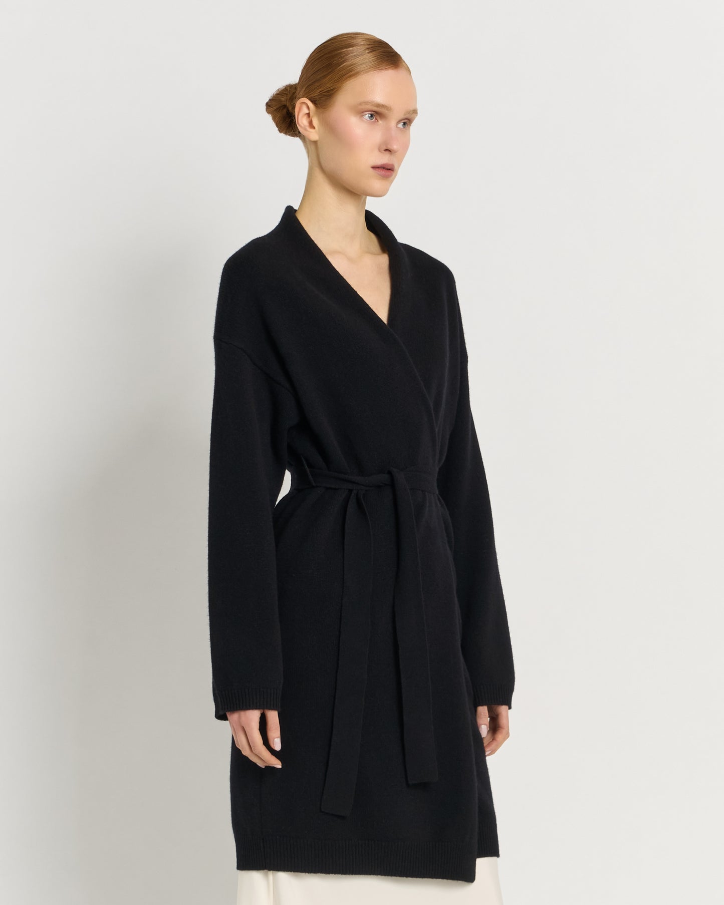 Maxi Cardigan in Lana Extrafine con Collo a Tulipano