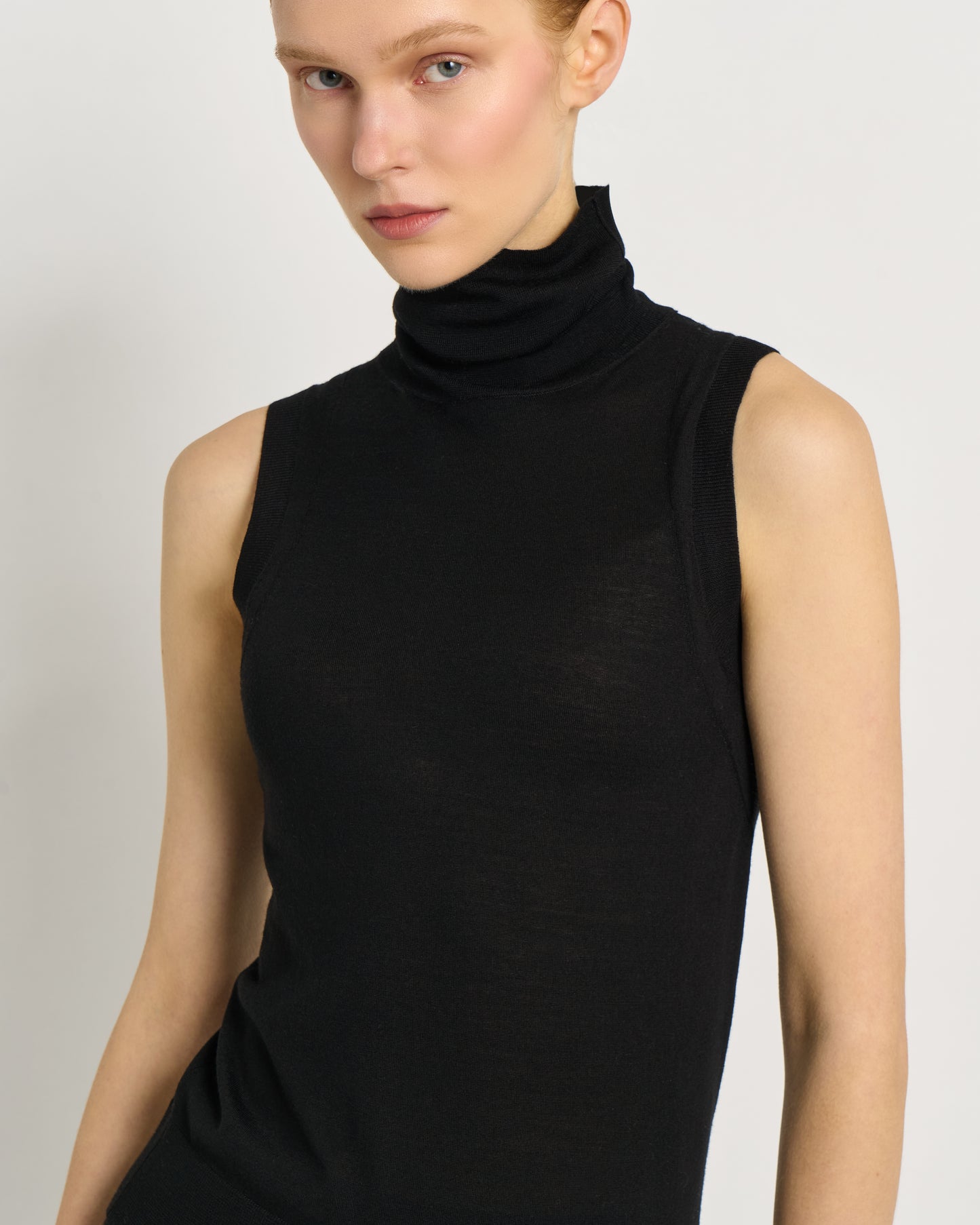 Dolcevita Smanicato in Lana Merino Superfine